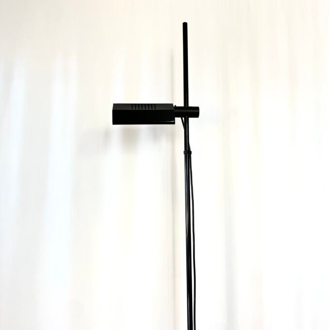 LAMPADAIRE POST-MODERNE, 1980s ITALY