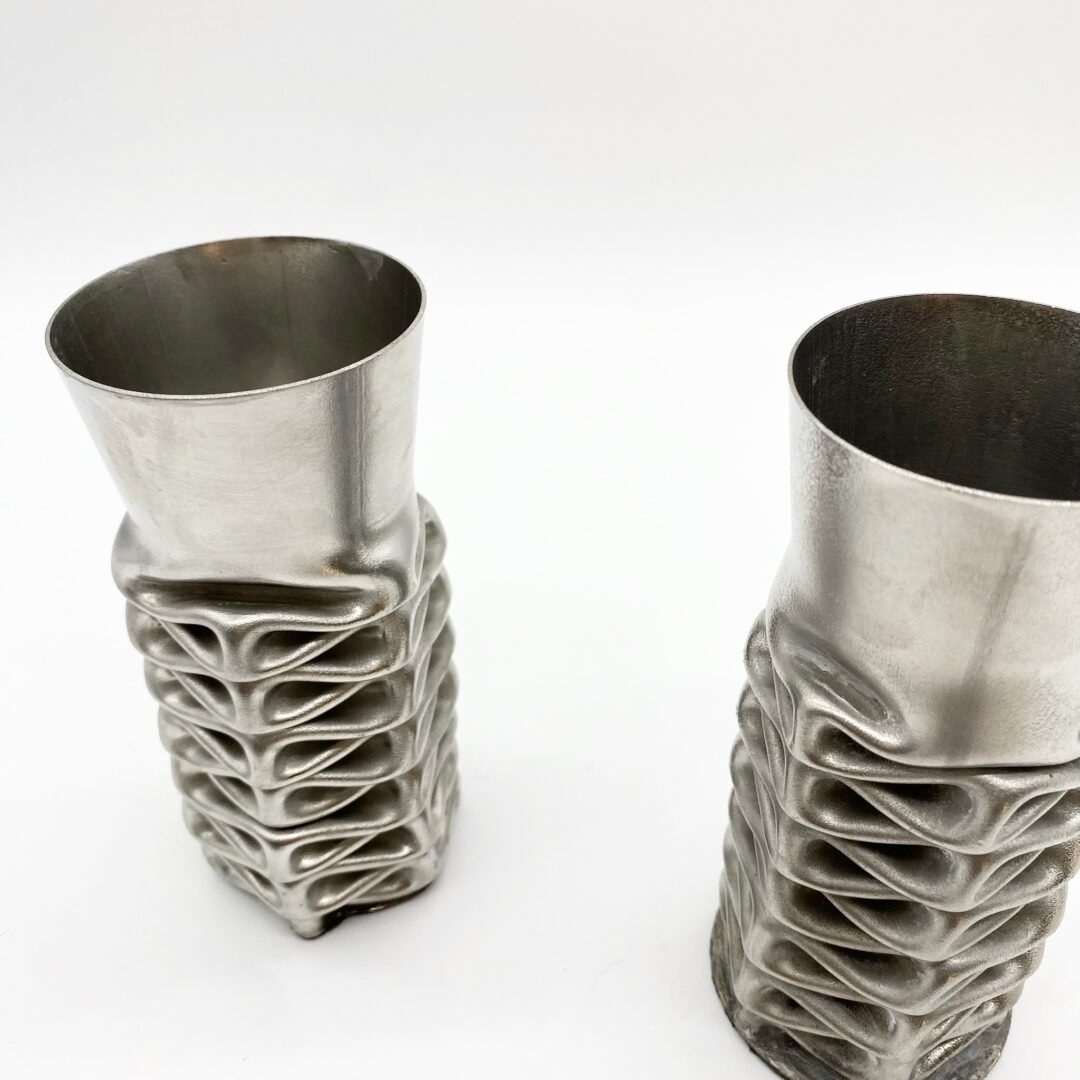 PAIRE DE VASES "COMPRESSION" PAR JACQUES MONIQUET – 1970s – Image 10