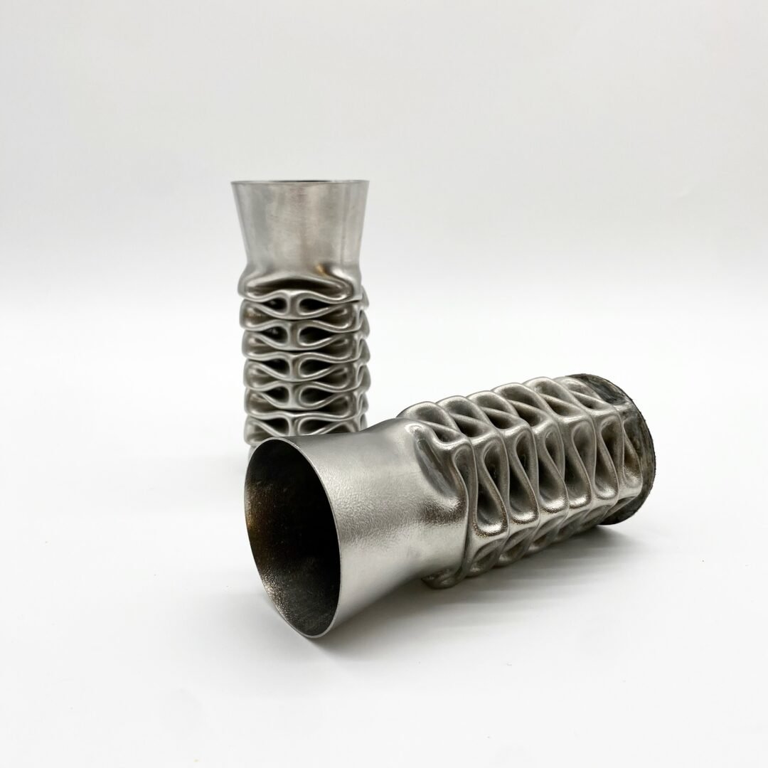 PAIRE DE VASES "COMPRESSION" PAR JACQUES MONIQUET – 1970s – Image 12