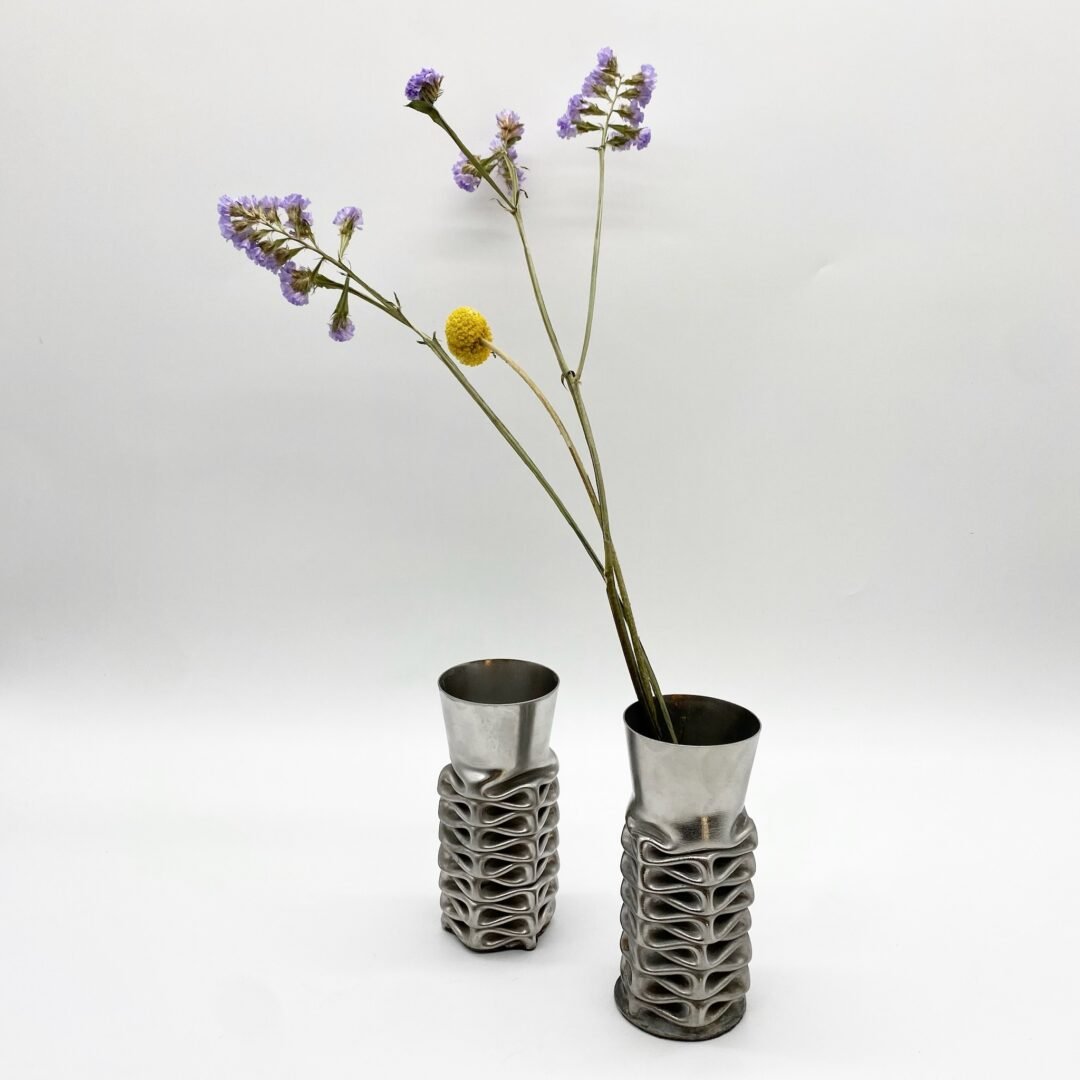 PAIRE DE VASES "COMPRESSION" PAR JACQUES MONIQUET – 1970s – Image 3