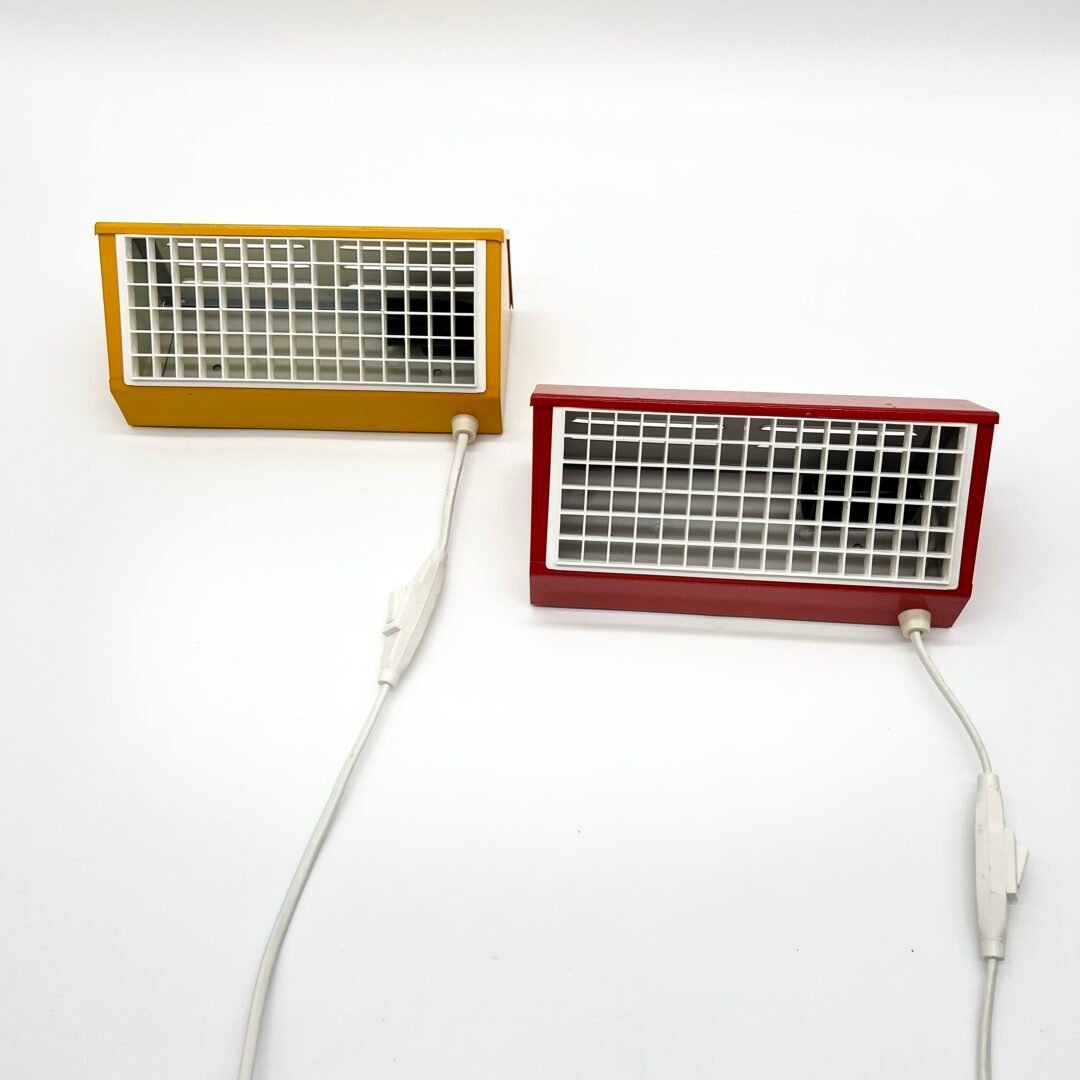 PAIRE D’APPLIQUES IKEA "V204" — 1980s – Image 4