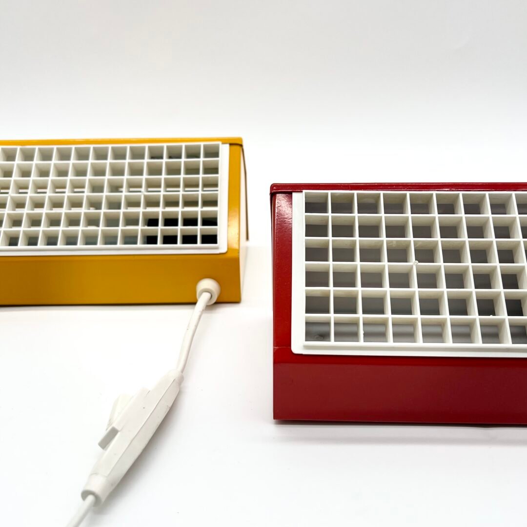 PAIRE D’APPLIQUES IKEA "V204" — 1980s – Image 5