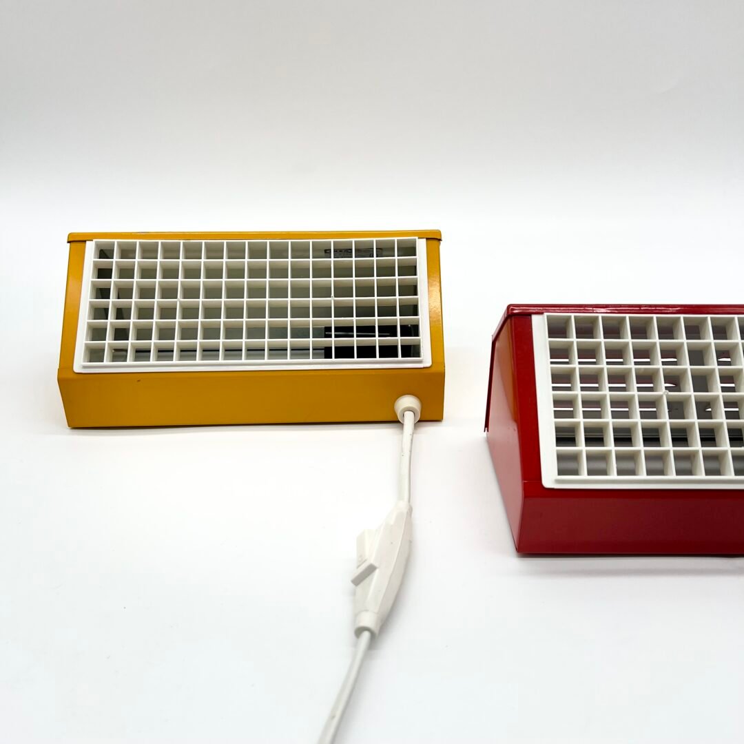 PAIRE D’APPLIQUES IKEA "V204" — 1980s – Image 7