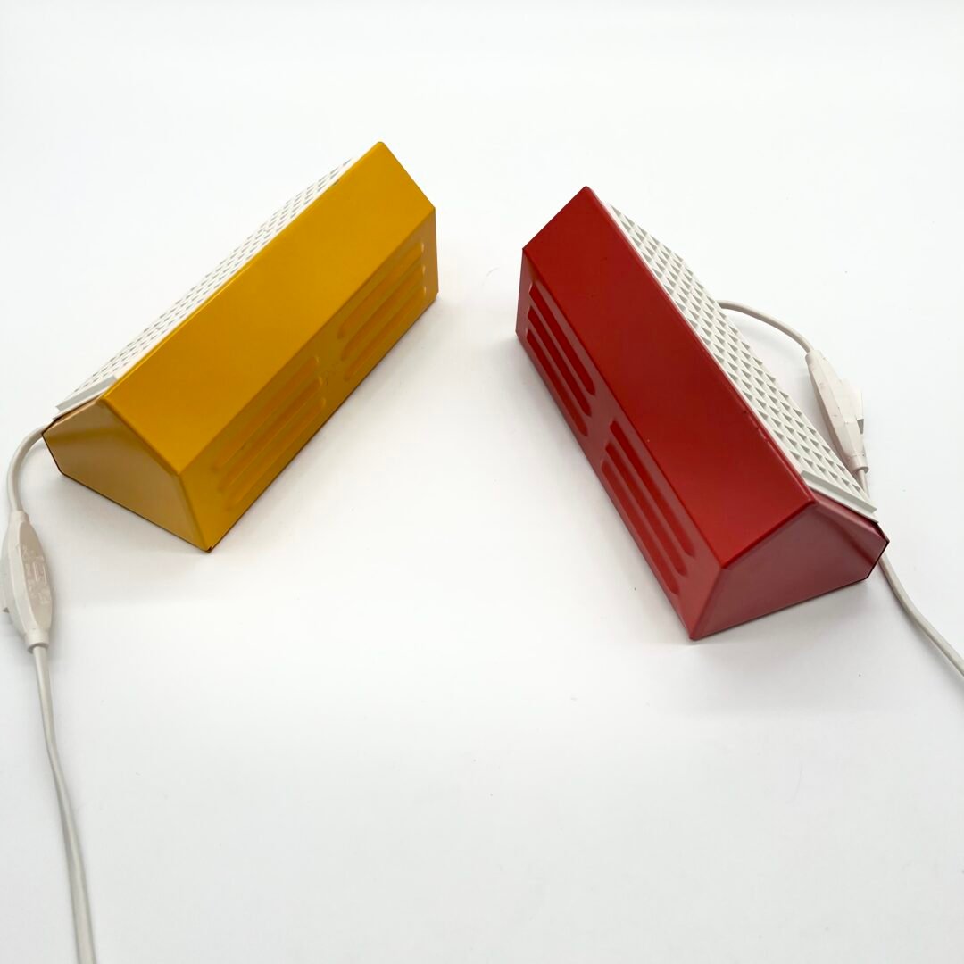 PAIRE D’APPLIQUES IKEA "V204" — 1980s – Image 10
