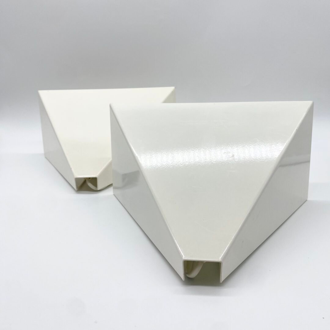 PAIRE D’APPLIQUES IKEA "V607" -  1980s