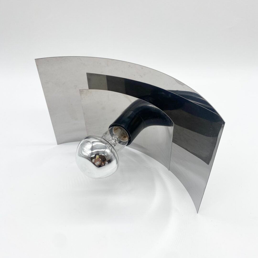 PAIRE D’APPLIQUES "SPACE AGE" - MÉTAL CHROMÉ –  1970s – Image 10