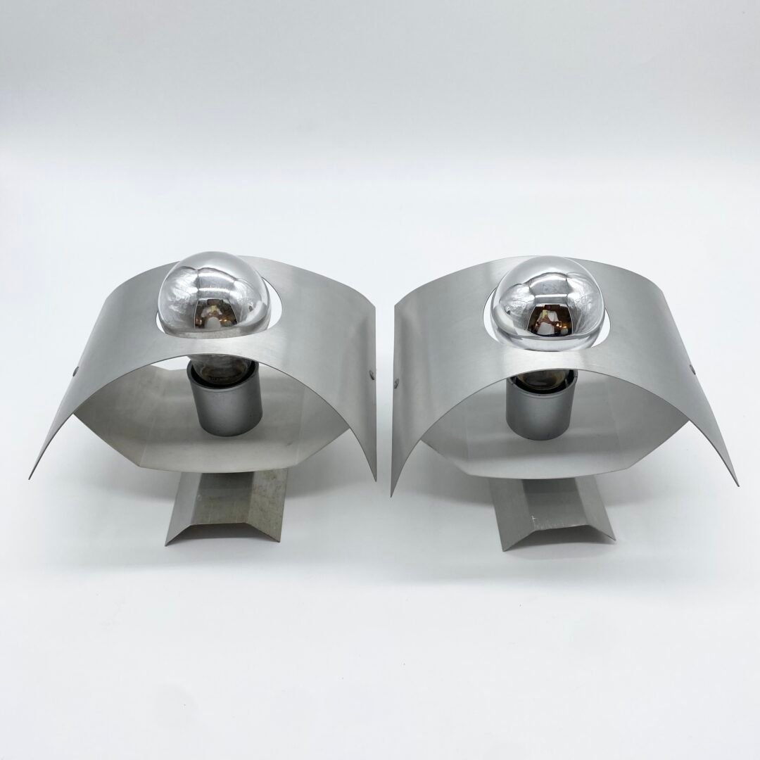 PAIRE D’APPLIQUES "SPACE AGE" - MÉTAL BROSSÉ, 1970s – Image 2