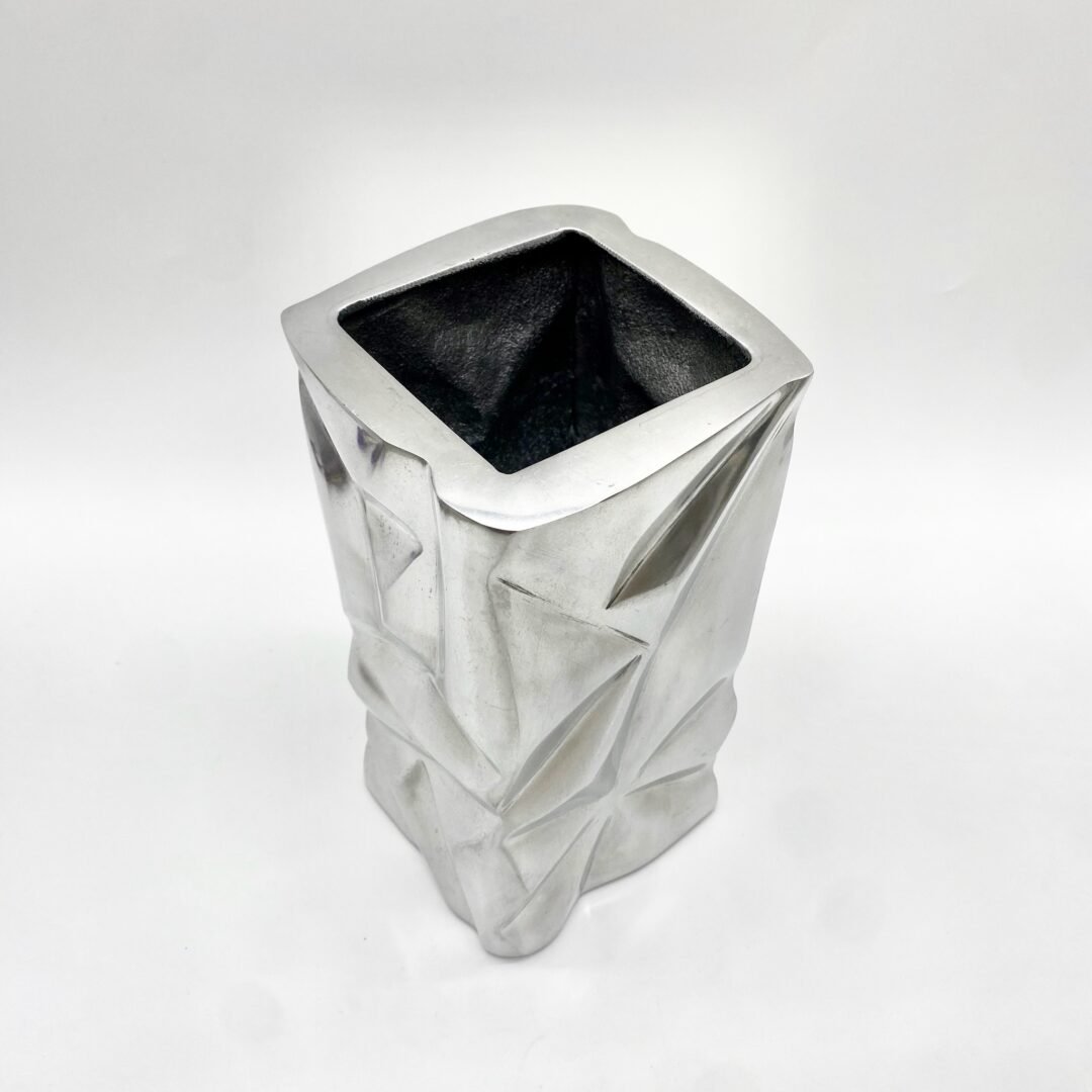 VASE "FROISSÉ" / FONTE D’ALUMINIUM – 1970s – Image 12