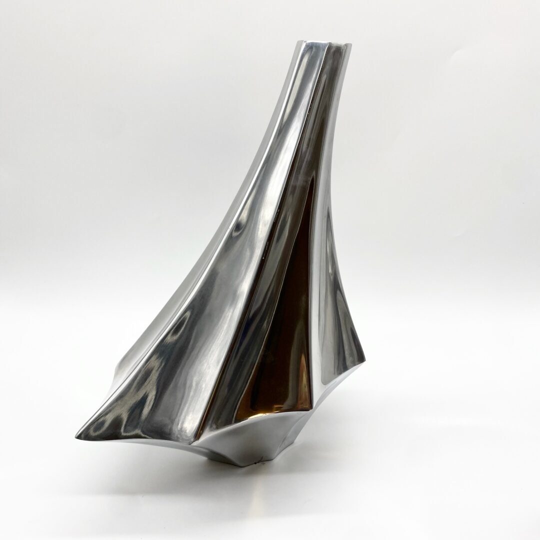 VASE "OVNI" / FONTE D’ALUMINIUM – 1970s  – Image 5