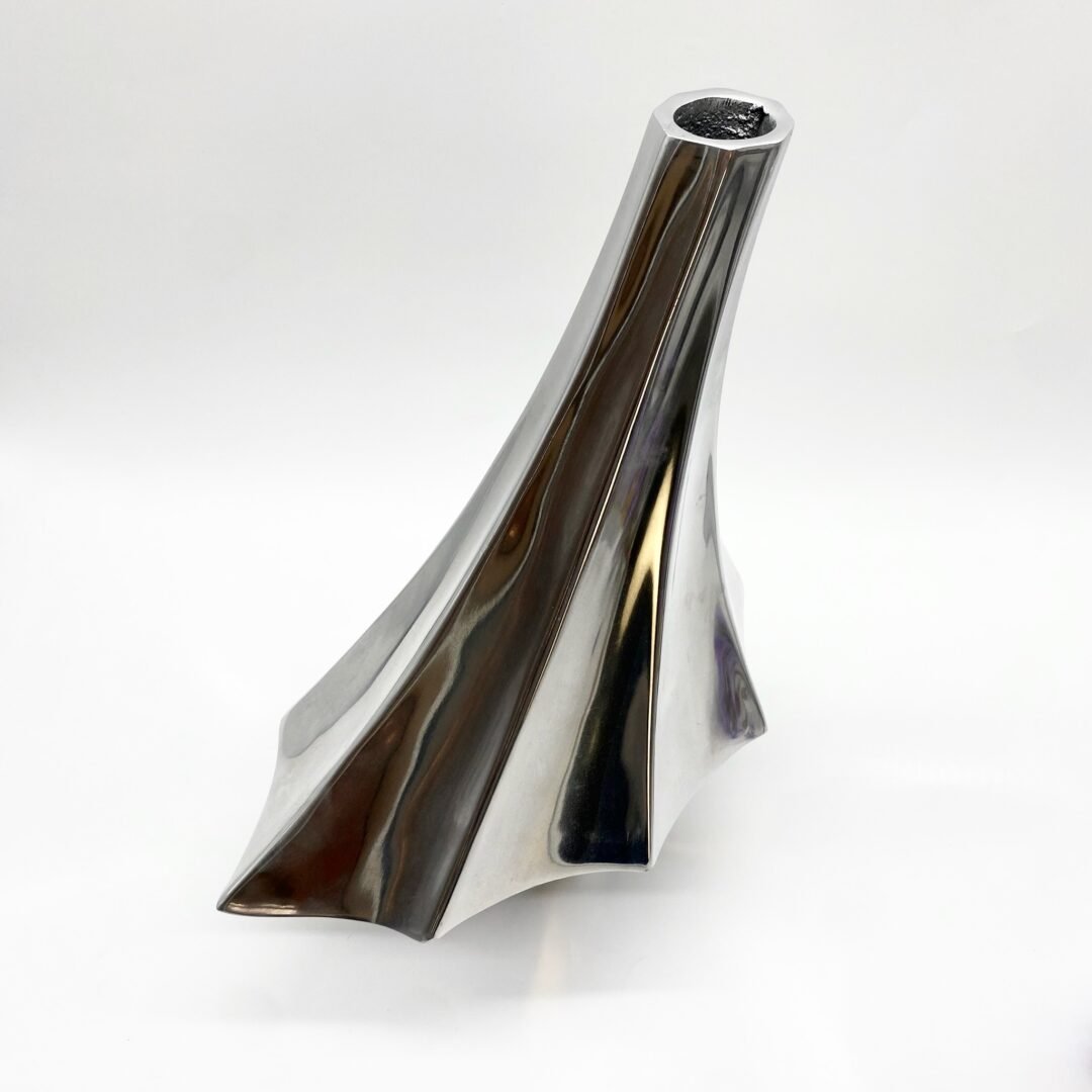 VASE "OVNI" / FONTE D’ALUMINIUM – 1970s  – Image 2