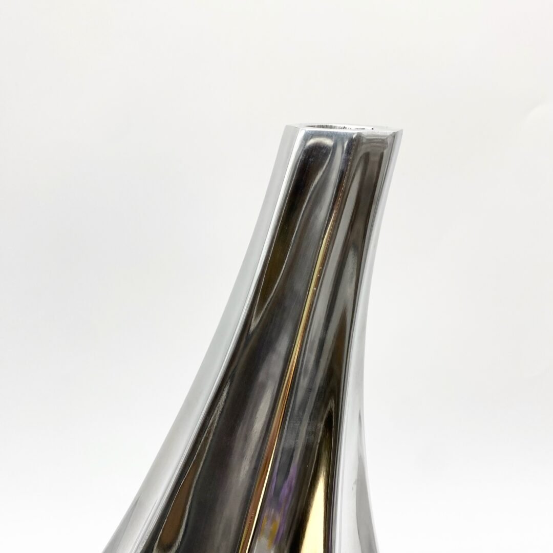 VASE "OVNI" / FONTE D’ALUMINIUM – 1970s  – Image 8