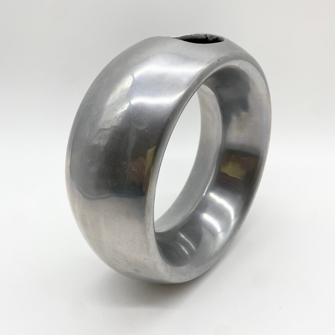 VASE "WHEEL" / FONTE D’ALUMINIUM – 1980s – Image 9