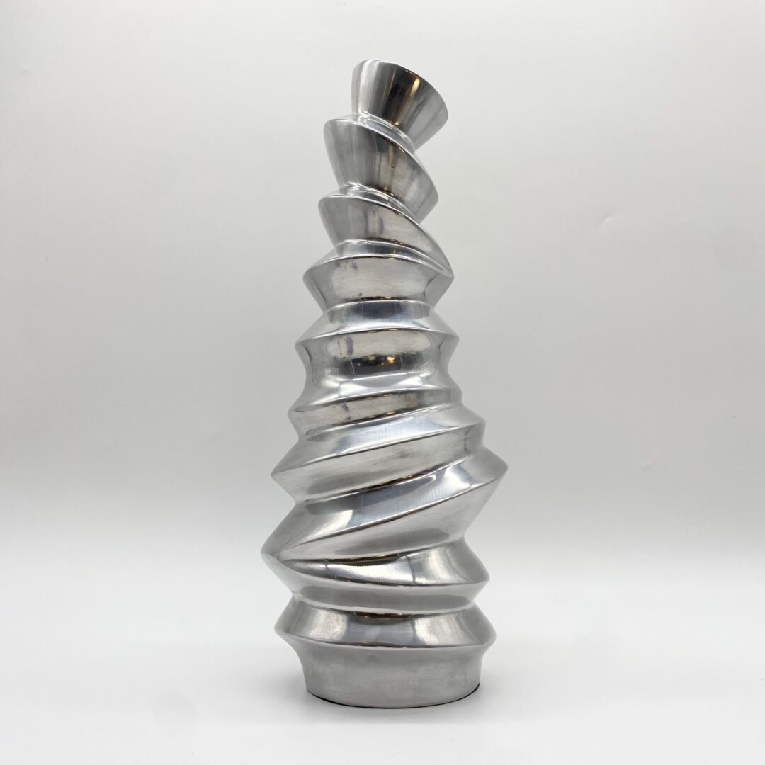 VASE "TORSADÉ" / FONTE D’ALUMINIUM – 1980s – Image 5