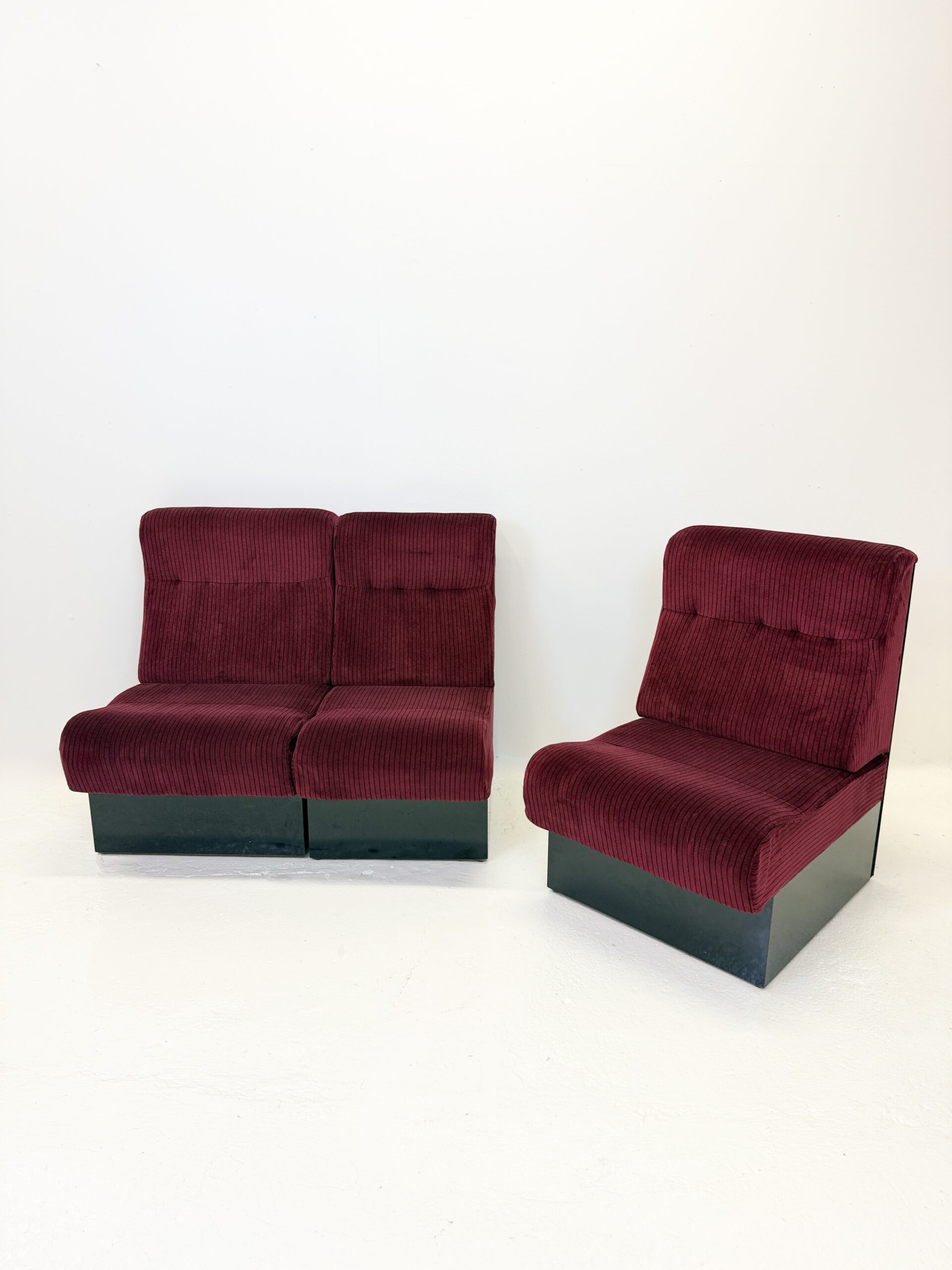 CANAPÉ MODULABLE "CINEMA", 3 CHAUFFEUSES — ITALIE, 1970s